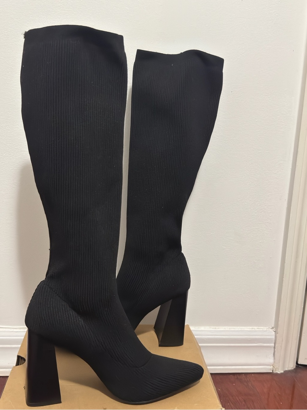 Forever 21 Black Ribbed Knit stretch Knee Boots Block Heel Size 8 US - Picture 3 of 13